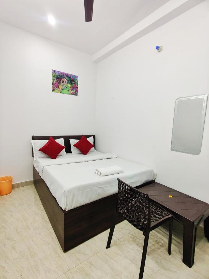 Kohinoor Guest House Bénarès Extérieur photo